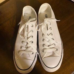 Converse Chuck Taylor All Star Lo Leather Sneaker